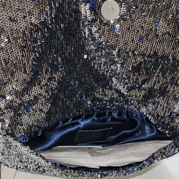 UGG Versatile Sequin Clutch - Picture 5 of 9
